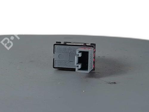 Comutador vidro trás direito VW PASSAT B6 (3C2) | BP30746234I28