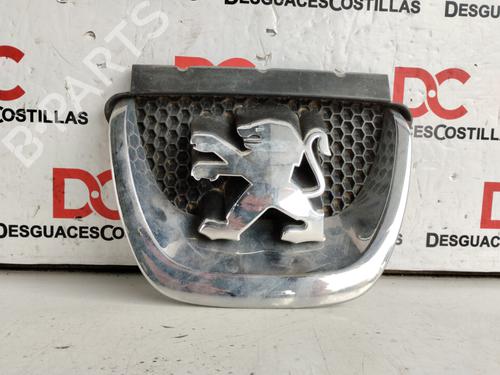 Used Grille PEUGEOT 308 I (4A_, 4C_) [2007-2016]  17422332