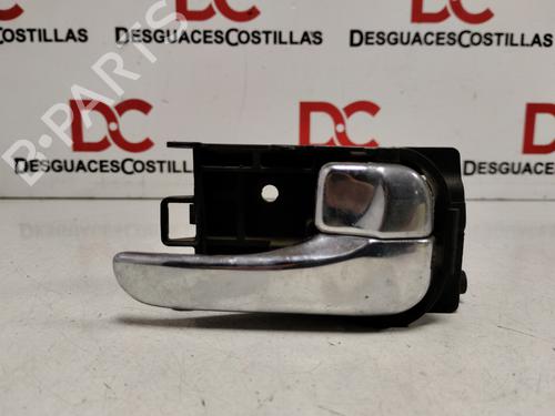 front-right-interior-door-handle-nissan-primera-p11-1996-1997-1998-1999-2000-2001-2002-32086222 main image