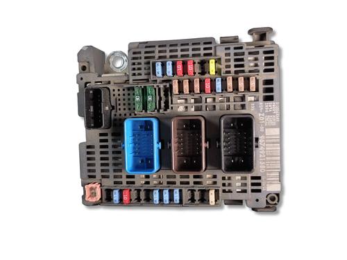Used Fuse box Fuse box 38987646 38987646
