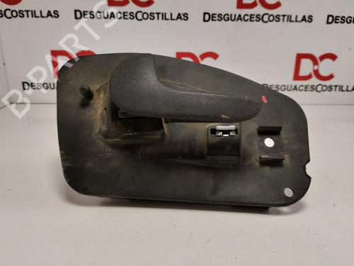 Poignée intérieure arrière gauche OPEL CORSA C (X01) 1.7 DI (F08, F68) (65 hp) 17415467