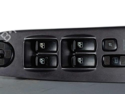 Used Left front window switch HYUNDAI TRAJET (FO) 2.0 CRDi (113 hp) 31253335