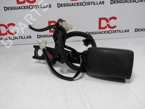 Used Front right seatbelt TOYOTA COROLLA Verso (ZER_, ZZE12_, R1_) 1.8 (ZNR11_, ZNR11R) (129 hp) 17403172