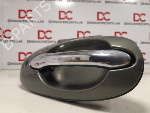 Used Front right exterior door handle KIA CARNIVAL II (GQ) 2.9 CRDi (144 hp) 17408791