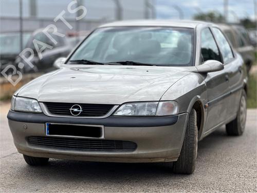 Brugte OPEL VECTRA B (J96)  1.8 i 16V (F19)  4637080