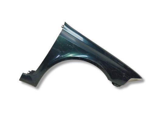Aleta delantera derecha Aleta delantera derecha RENAULT LAGUNA II (BG0/1_) 1.6 16V (BG0A, BG0L) (107 hp) 36357746 36357746