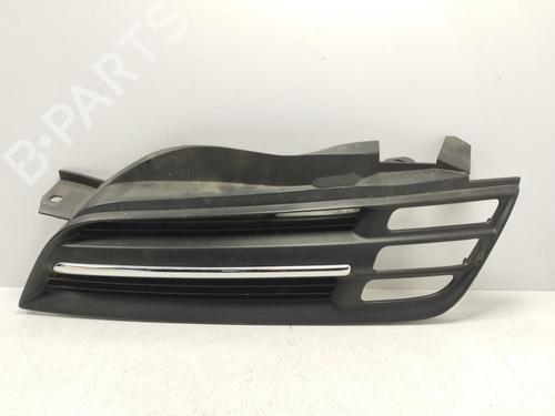 Used Grille NISSAN MICRA III (K12) 1.4 16V (88 hp) 24962450