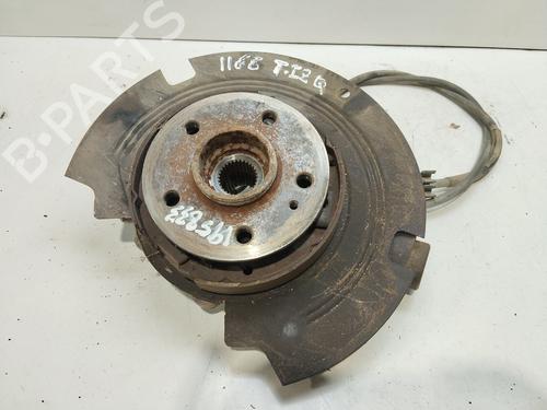 Used Left rear steering knuckle MERCEDES-BENZ M-CLASS (W163) ML 270 CDI (163.113) (163 hp) 20978552