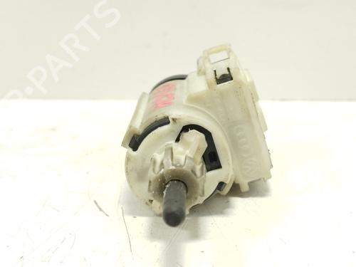 Switch AUDI A4 B6 (8E2) 2.0 | BP17424533I30 