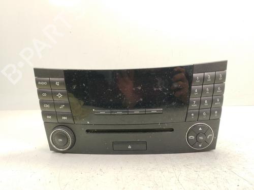 Used Radio MERCEDES-BENZ E-CLASS (W211) E 270 CDI (211.016) (177 hp) 30476026