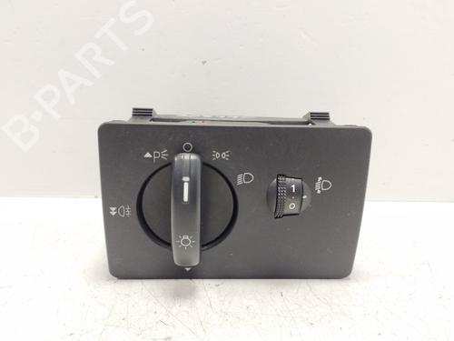 Mando luces Mando luces FORD FOCUS II (DA_, HCP, DP) [2004-2013] 33981007 33981007