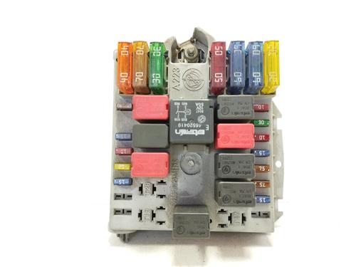 Used Fuse box FIAT PUNTO (188_) 1.4 (95 hp) 17423095