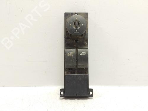 Venstre fortil elrude kontakt FORD FOCUS II Saloon (DB_, FCH, DH) [2005-2026]  31263209