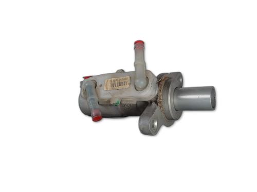 Used Brake master cylinder NISSAN CABSTAR (F24M, F24W) [2006-2013]  31026926