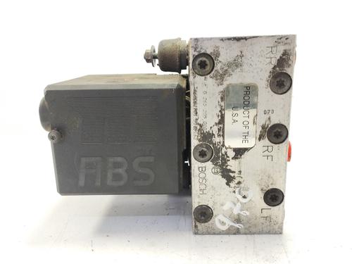 Used ABS pump VOLVO 940 (944) 2.3 (135 hp) 17733885