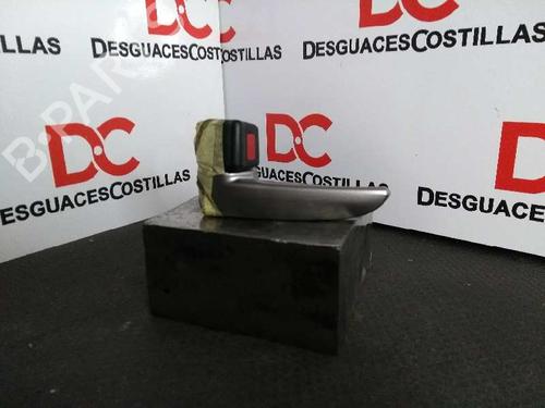 Poignée intérieure arrière gauche MAZDA 3 (BK) [2003-2009]  32086585