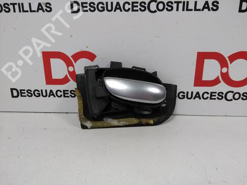 front-left-interior-door-handle-peugeot-206-hatchback-2ac-1998-1999-2000-2001-2002-2003-2004-2005-2006-2007-2008-2009-2010-2011-2012-32085649 main image