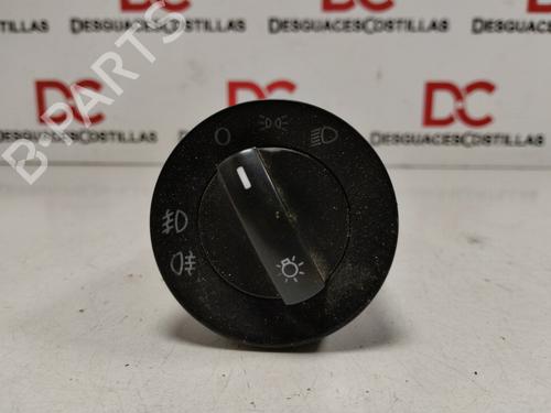 Commande de phare VW POLO IV (9N_, 9A_) 1.4 16V (75 hp) 32086138