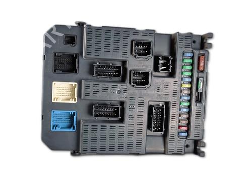 Used Fuse box CITROËN C4 I (LC_) [2004-2014]  31713099