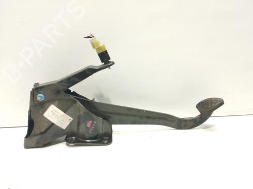 Used Break pedal MERCEDES-BENZ VITO / MIXTO Van (W639) [2003-2025]  23452628