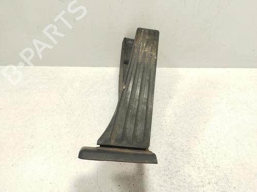 Pedal BMW 5 (E39) 525 d (163 hp) 24472039