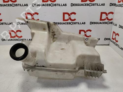 Used Windscreen washer tank FORD FOCUS III 1.6 TDCi (115 hp) 30525585