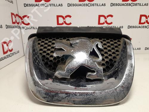 Used Grille PEUGEOT 308 I (4A_, 4C_) [2007-2016]  17407701