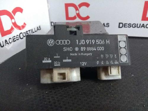 Used Fuse box SEAT IBIZA II (6K1) [1993-2002]  32086593