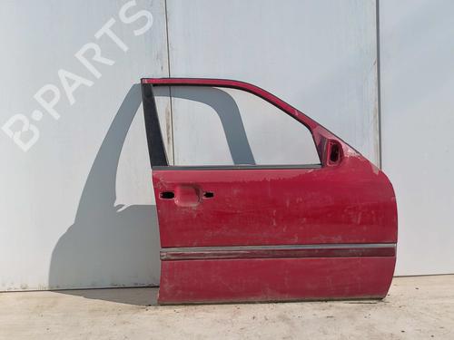 Used Right front door MERCEDES-BENZ C-CLASS (W202) C 250 Turbo-D (202.128) (150 hp) 28673657