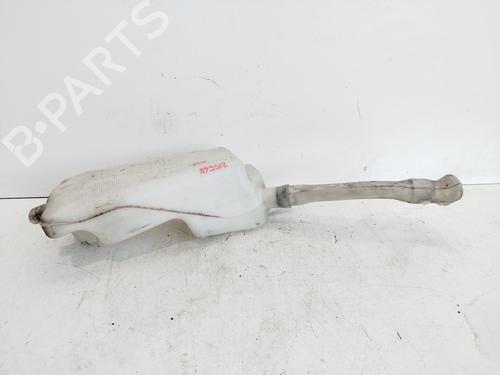 Used Windscreen washer tank RENAULT CLIO III (BR0/1, CR0/1) [2005-2014]  28180274