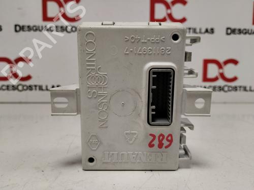 Elektronisk modul RENAULT CLIO III (BR0/1, CR0/1) 1.5 dCi (BR17, CR17) (86 hp) 17414209
