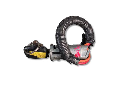 Used Ignition barrel Ignition barrel RENAULT MASTER II Platform/Chassis (ED/HD/UD) 2.5 dCi 120 (ED0M, ED0U, ED0W, ED4M, ED8M, ED8W, HD0M,... (115 hp) 40102325 40102325