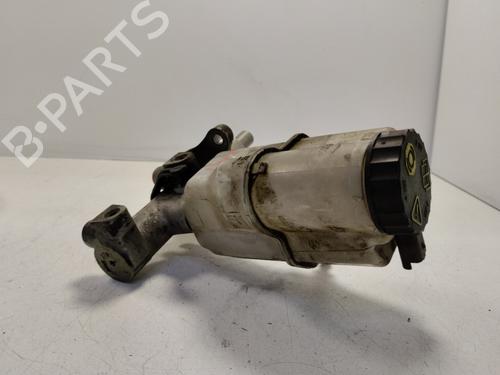 Used Brake master cylinder CITROËN C5 III (RD_) [2008-2017]  17419689