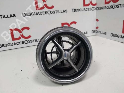 Used Air vent MERCEDES-BENZ A-CLASS (W176) A 220 CDI (176.003) (170 hp) 17396578