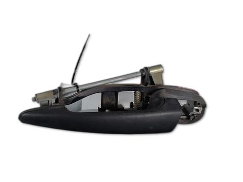 Used Front left exterior door handle BMW 3 (E46) 320 d (150 hp) 25623699