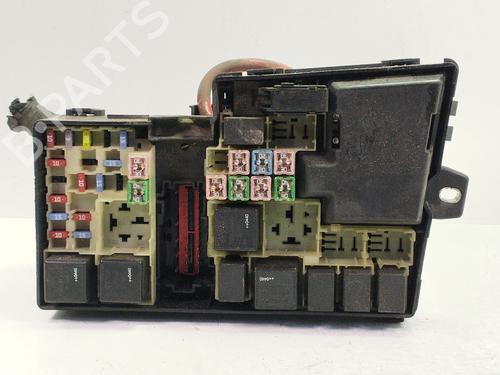 Used Fuse box VOLVO S40 II (544) 2.0 D (136 hp) 32313022