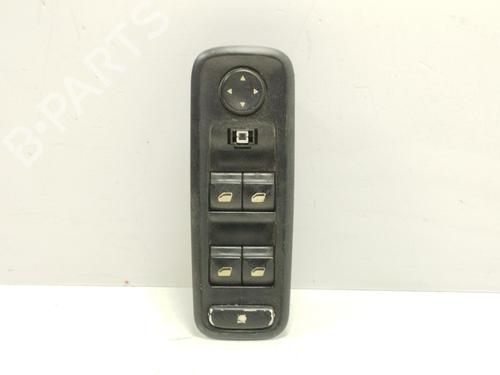 Used Left front window switch CITROËN C8 (EA_, EB_) 2.0 HDi 135 (136 hp) 18473149