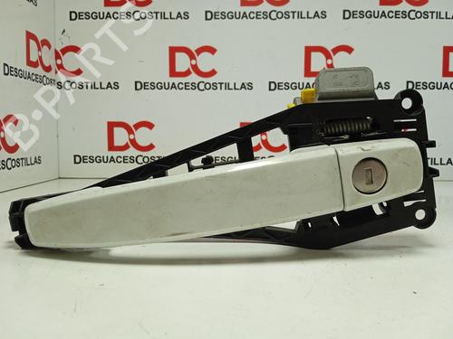 Used Front left exterior door handle OPEL CORSA D (S07) 1.2 (L08, L68) (86 hp) 17410553