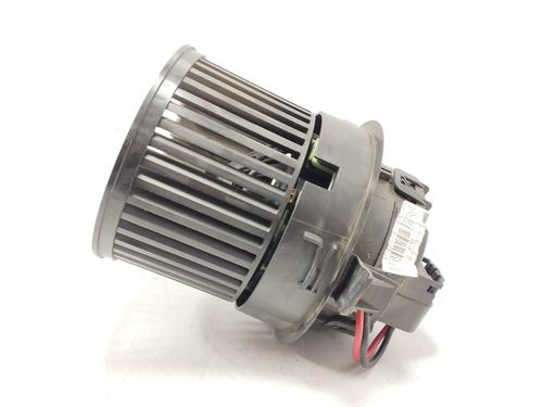 Heater blower motor PEUGEOT 208 I (CA_, CC_) 1.4 HDi | BP17424307M62 