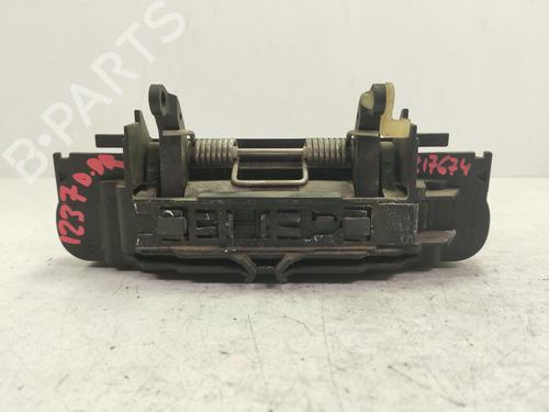 Klamka zewnętrzna drzwi przednich prawych AUDI A4 B6 (8E2) 2.4 | BP28192081C129 