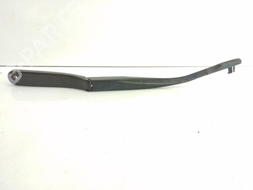 Used Front windshield wiper arm BMW 5 (F10) 520 d (184 hp) 21843354