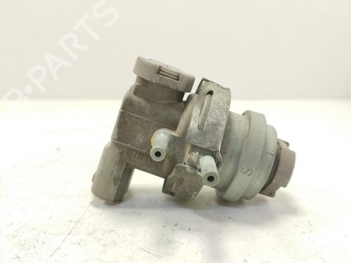 Used Electronic sensor VOLVO 940 II (944) 2.3 (116 hp) 17425502