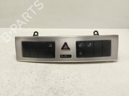 Used Warning switch MERCEDES-BENZ C-CLASS (W203) C 220 CDI (203.008) (150 hp) 27712303