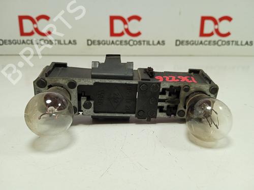 Used Lamp holder RENAULT LAGUNA I (B56_, 556_) [1993-2002]  17409896