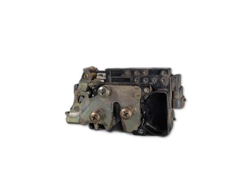 Serratura anteriore sinistra Serratura anteriore sinistra CHEVROLET AVEO / KALOS Saloon (T250, T255) 1.4 (83 hp) 36002043 36002043