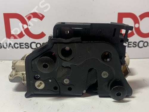 Serrure avant droite VW PASSAT B6 (3C2) [2005-2010]  17404121