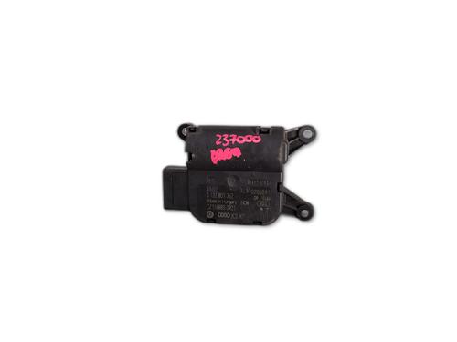electronic-module-vw-golf-vi-5k1-2008-2009-2010-2011-2012-2013-2014-34152600 main image