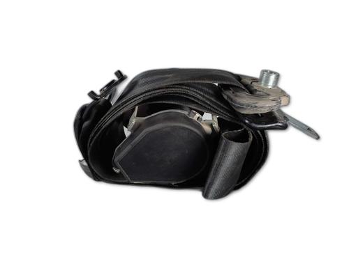 Used Front right seatbelt OPEL VIVARO A Van (X83) 1.9 DTI (F7) (101 hp) 30905790