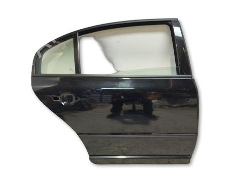 Used Right rear door Right rear door SKODA SUPERB I (3U4) 1.9 TDI (115 hp) 40092637 40092637