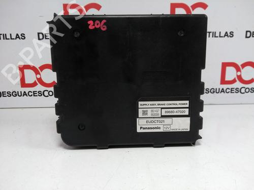 Used Electronic module TOYOTA PRIUS Liftback (_W2_) 1.5 Hybrid (NHW20_, NHW20R) (112 hp) 17401754
